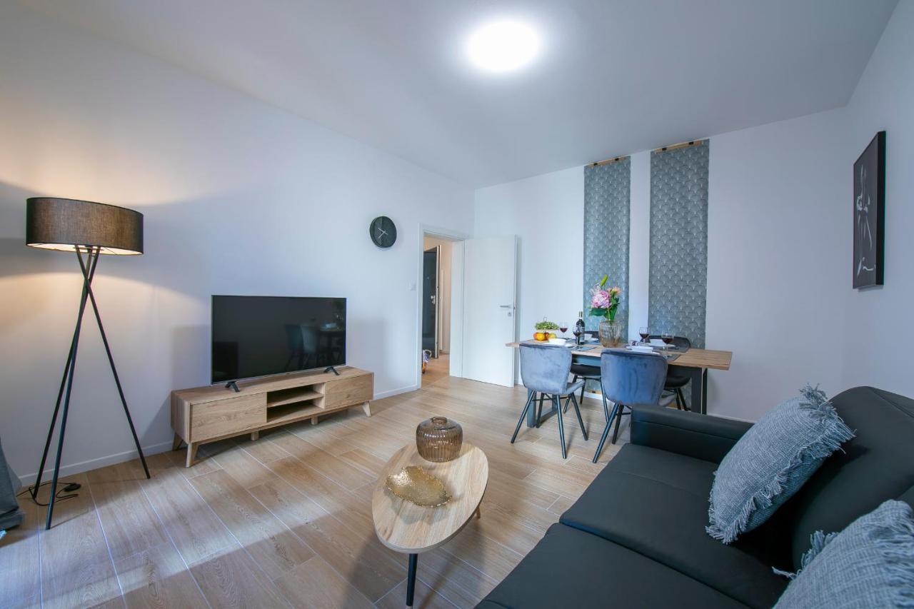 Boutique Apartment *
